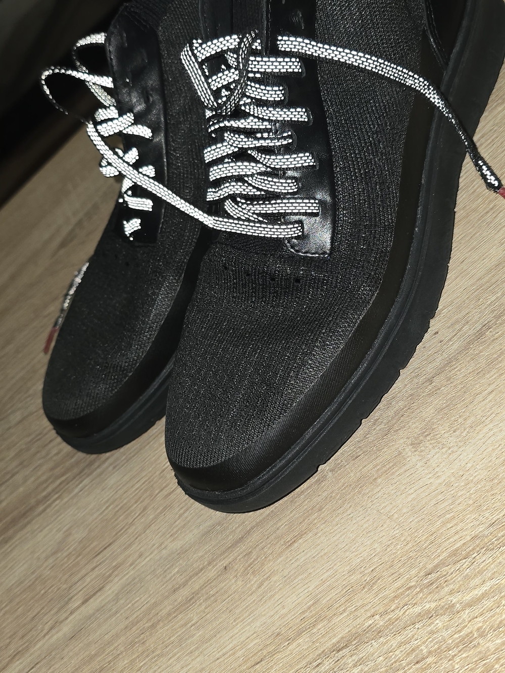 Cole Haan Mens Shoes Size 8.5,like New Condition